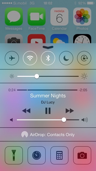 iPhone Screenshot 4